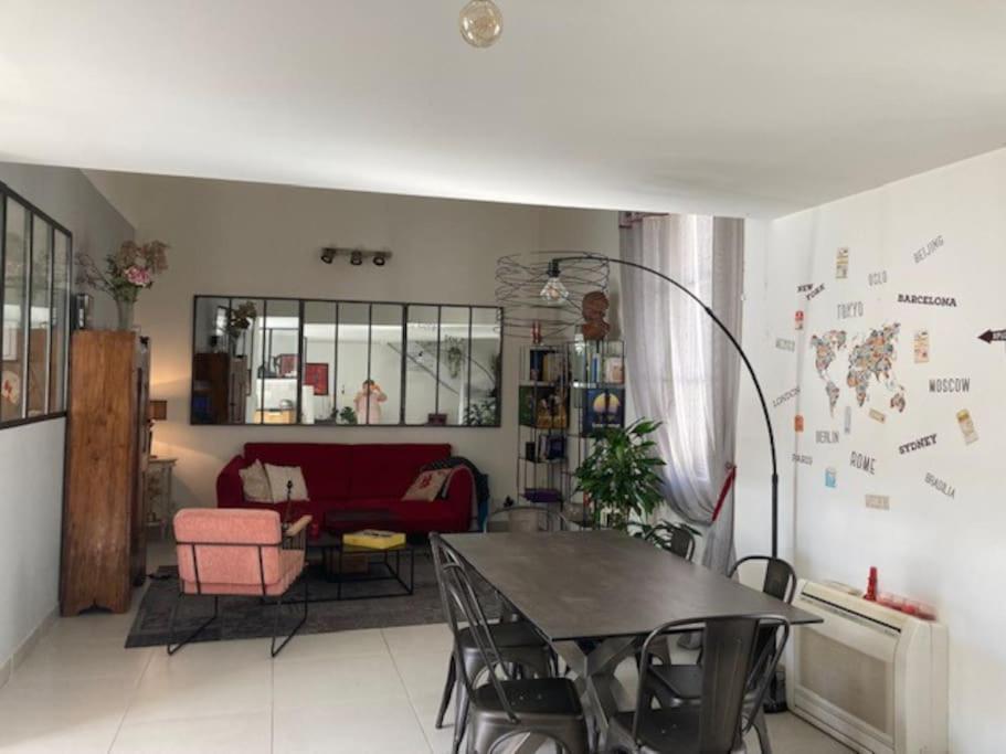 Loft Au Coeur De Nimesアパートメント エクステリア 写真